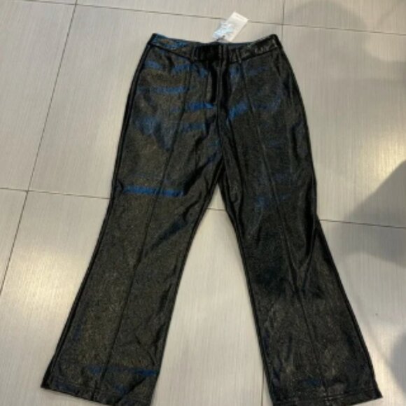 7 for All Mankind NWT Black Patent Faux Leather Pants - Picture 1 of 8
